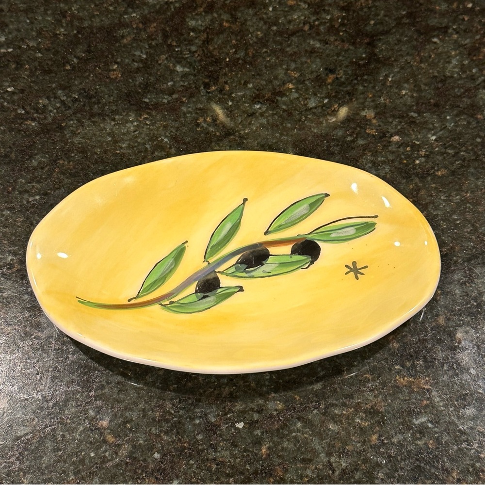 Julia Junkin Appetizer Oval Dish/Spoon Rest 7” Olive Yellow Wash
